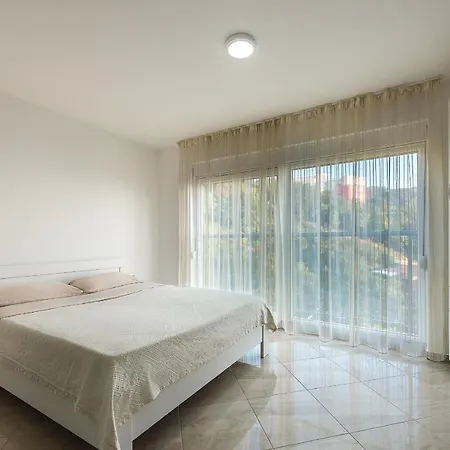 Kvin2 Appartement Budva